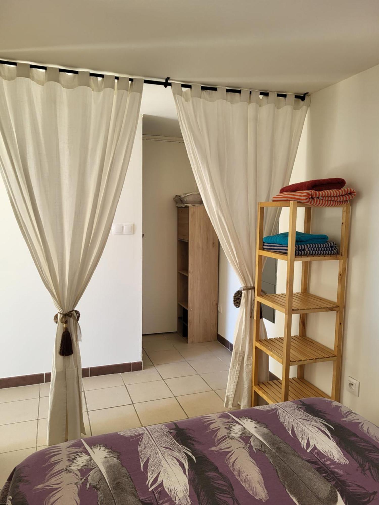 Chambre D Hotes Au Coeur Des Oliviers Marsilya Oda fotoğraf